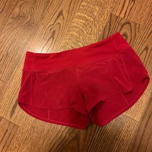 lululemon Speed Short 2.5, Red